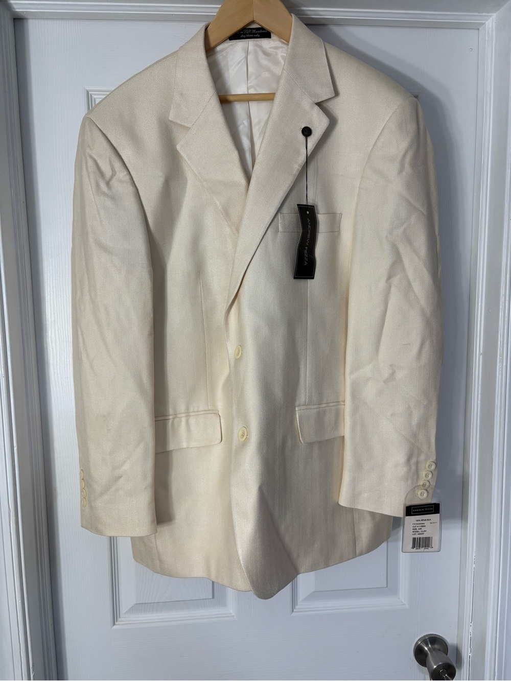 Andrew Fezza Men's Cream Two-Button Sport Coat